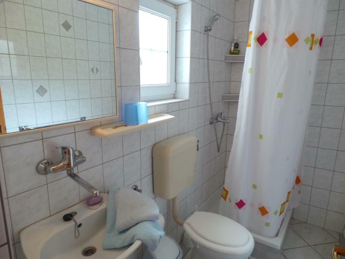 Apartmani Vjera Ribarica Exteriör bild